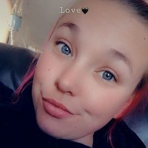 Meet your Posher, Stephanie-rose